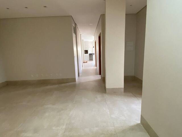 #668 - Apartamento para Locação em Lucas do Rio Verde - MT