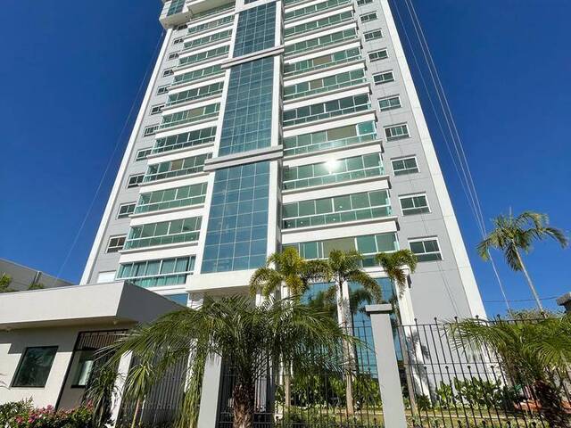 #884 - Apartamento para Locação em Lucas do Rio Verde - MT