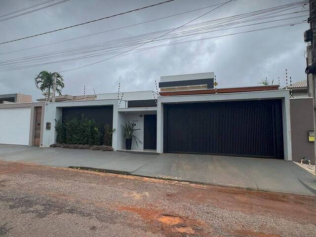 #1121 - Casa para Venda em Lucas do Rio Verde - MT