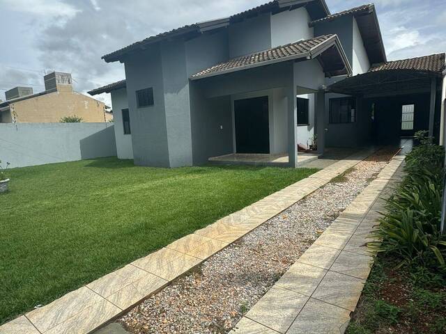 #1134 - Casa para Locação em Lucas do Rio Verde - MT