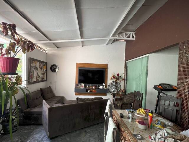 #1328 - Casa para Venda em Lucas do Rio Verde - MT