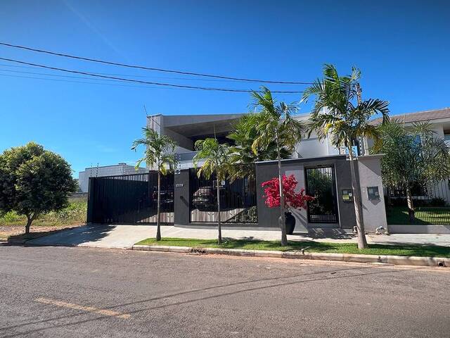 #1371 - Casa para Venda em Lucas do Rio Verde - MT