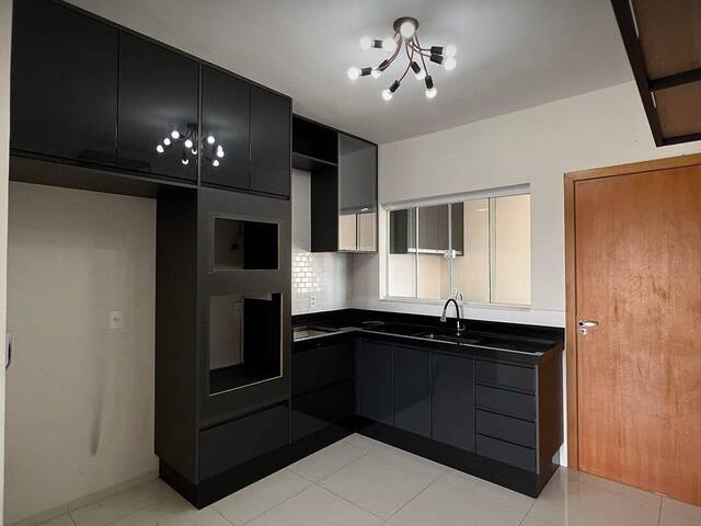 #1384 - Apartamento para Venda em Lucas do Rio Verde - MT