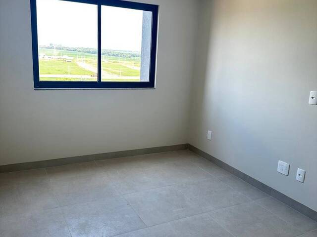 #1515 - Apartamento para Venda em Lucas do Rio Verde - MT